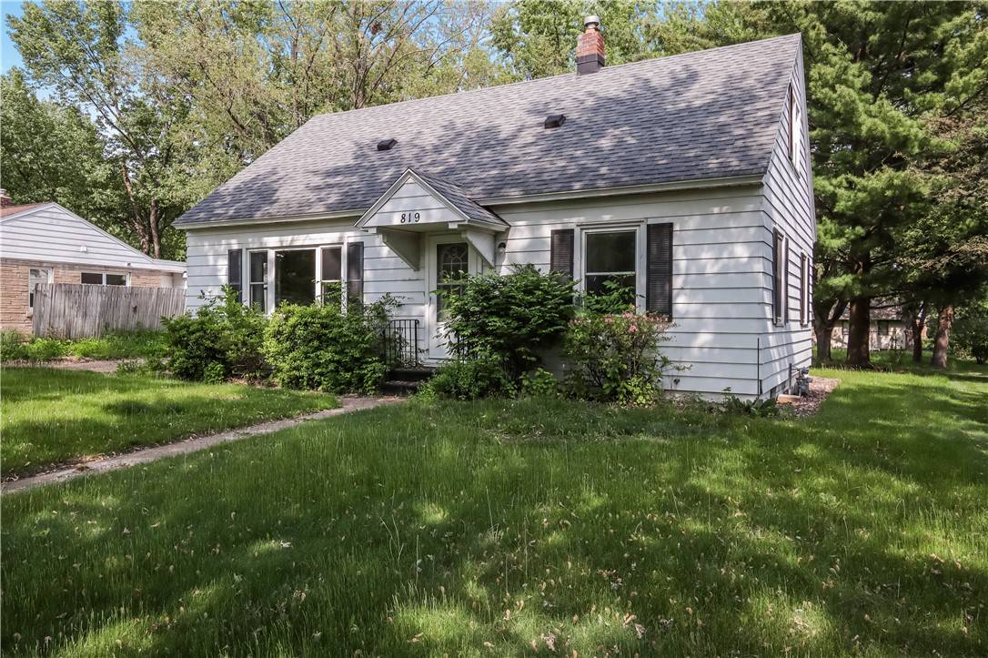 819 Maple ST, Chippewa Falls, WI 54729
