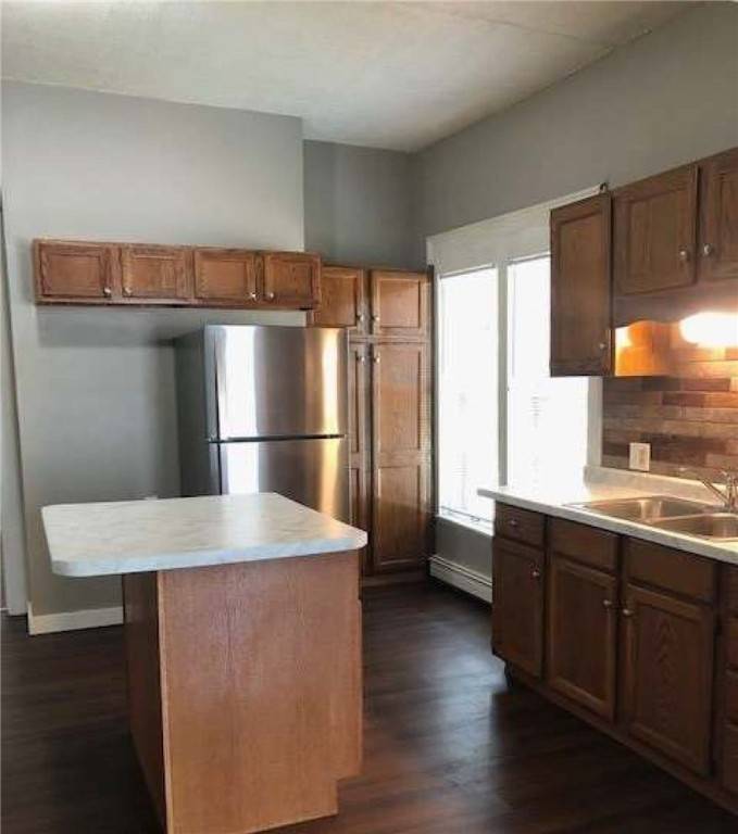 Eau Claire, WI 54703,539 Lake ST #1-2