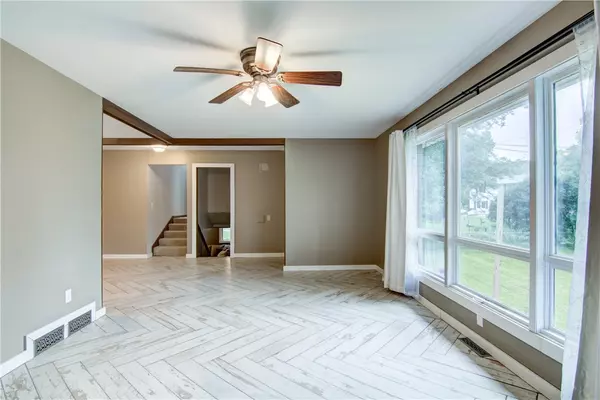 Eau Claire, WI 54701,1637 Skeels AVE