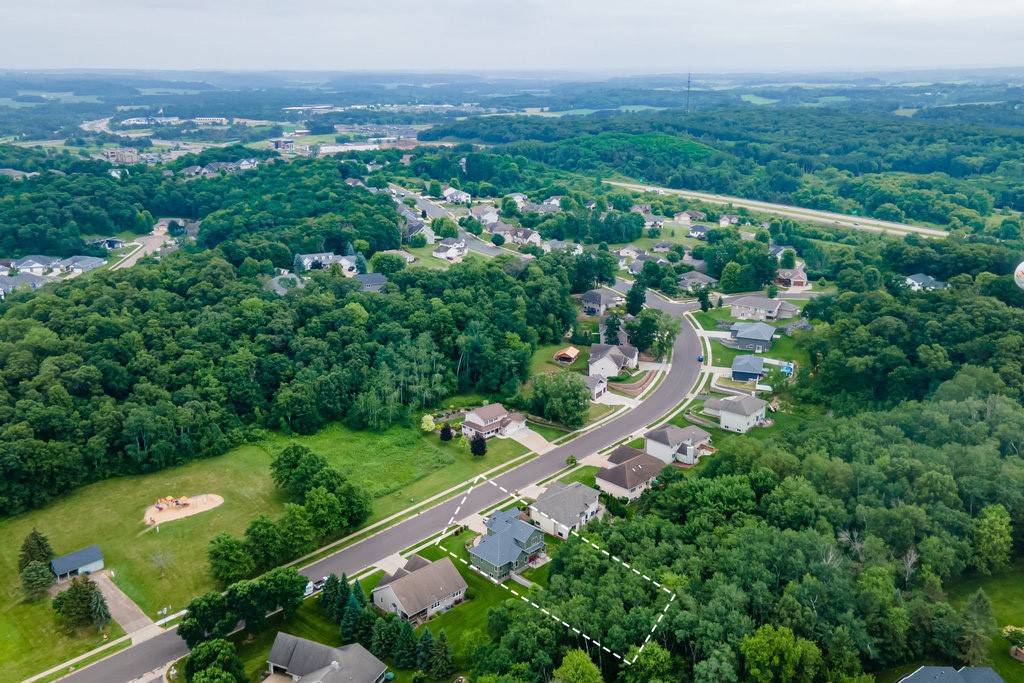 Eau Claire, WI 54701,4616 Oakwood Hills Pkwy