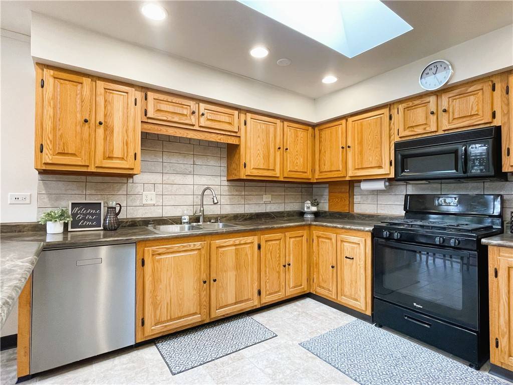 Chippewa Falls, WI 54729,7672 178th ST