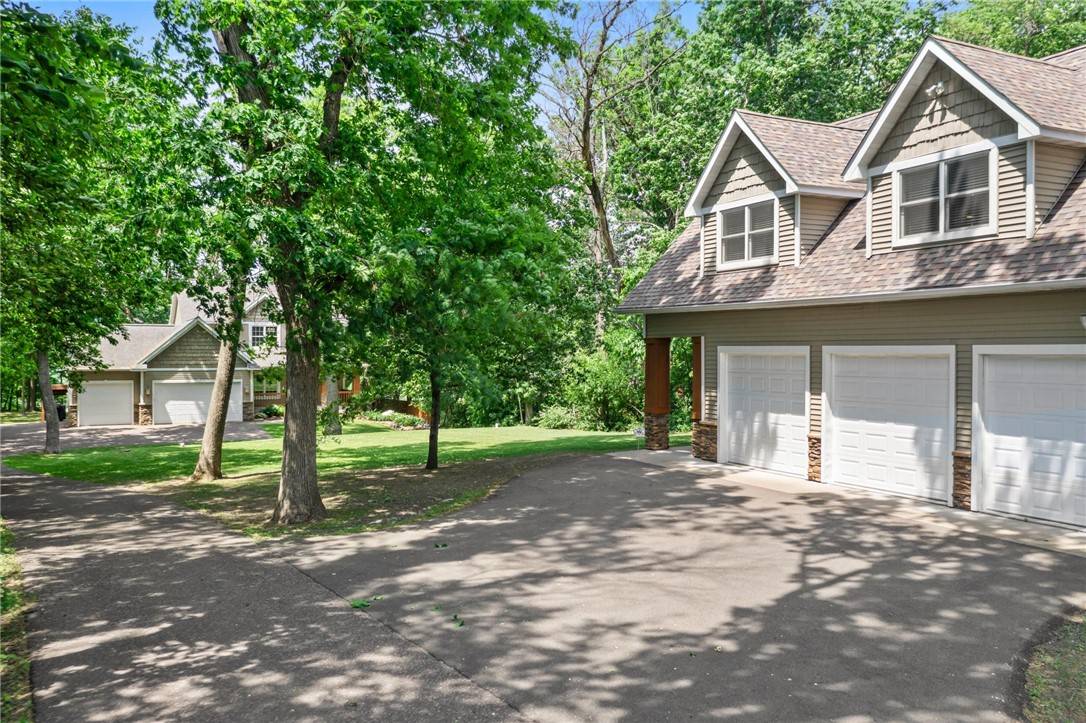 Osceola, WI 54020,411 C Ridge RD