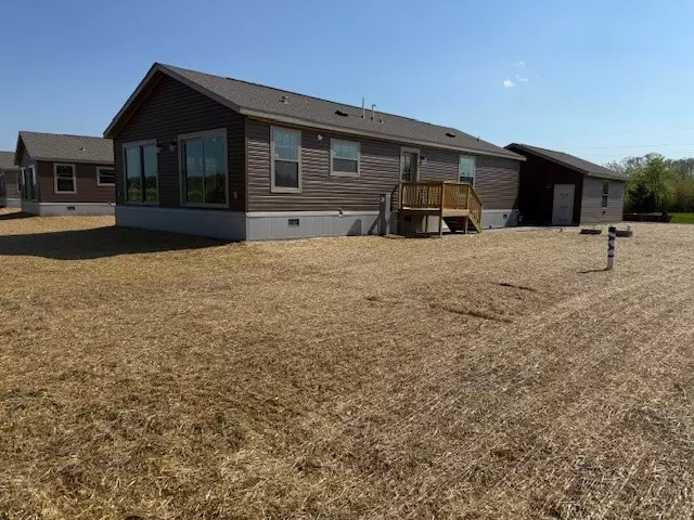 9837 N Golf Villa LN, Hayward, WI 54843