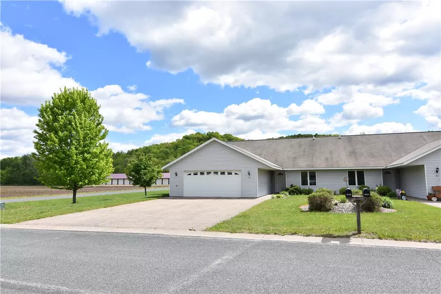 101 Baileyville CT, Knapp, WI 54749