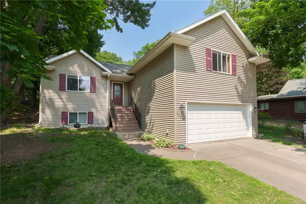 2644 Trindal ST, Eau Claire, WI 54703