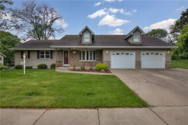 2644 Diane LN, Eau Claire, WI 54703