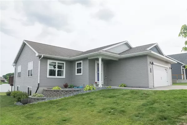 1321 Caden CT, Eau Claire, WI 54703