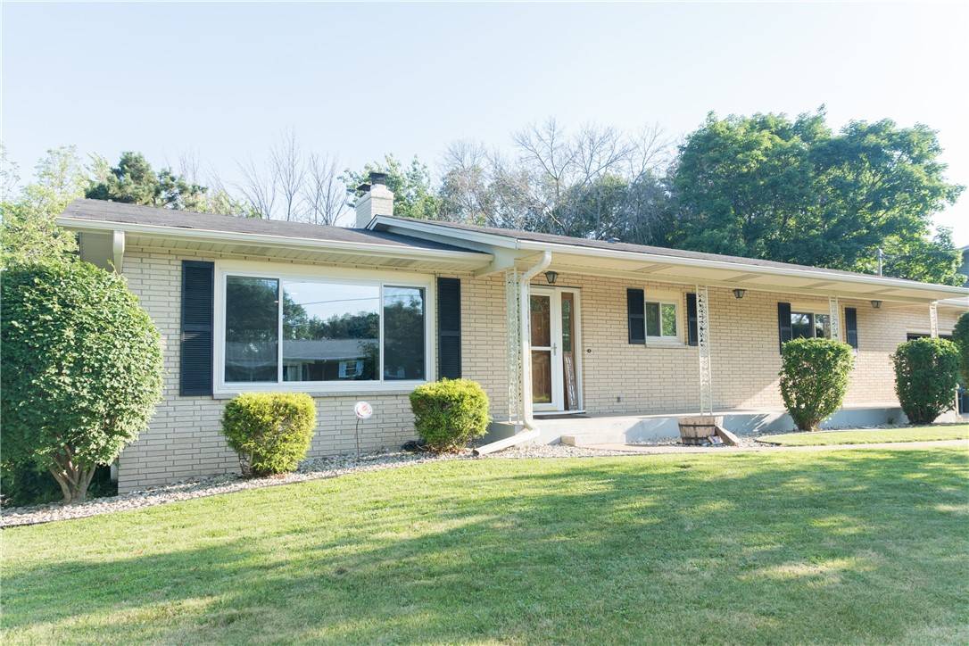 1127 City View DR, Eau Claire, WI 54701