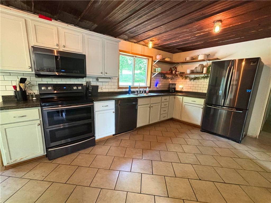 Eau Claire, WI 54703,1420 McKinley RD
