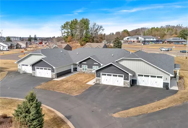 Altoona, WI 54720,1354 Cypress CT