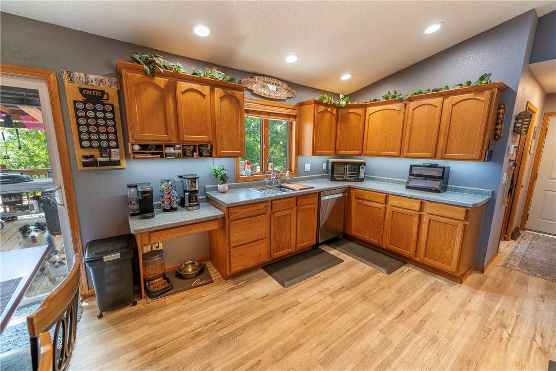 Mondovi, WI 54755,851 Highland AVE