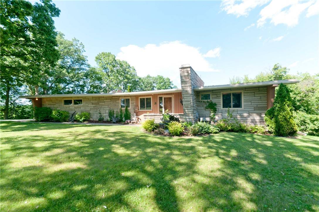 2223 20 1/2-20 1/4 ST, Rice Lake, WI 54868