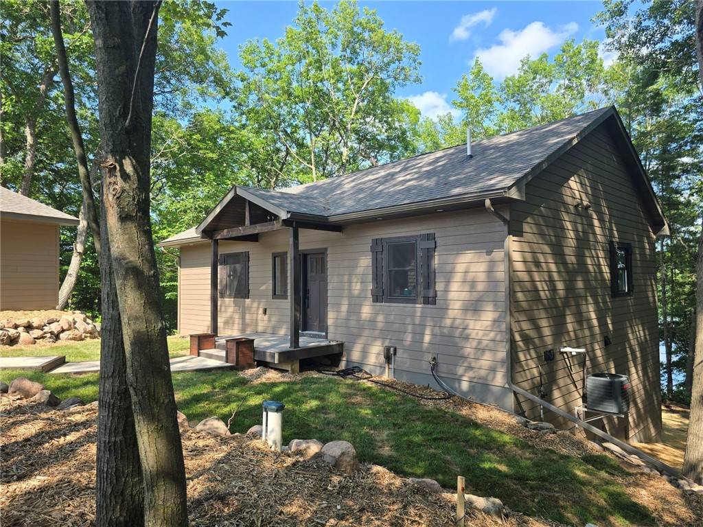 10332N Pheasant LN, Hayward, WI 54843