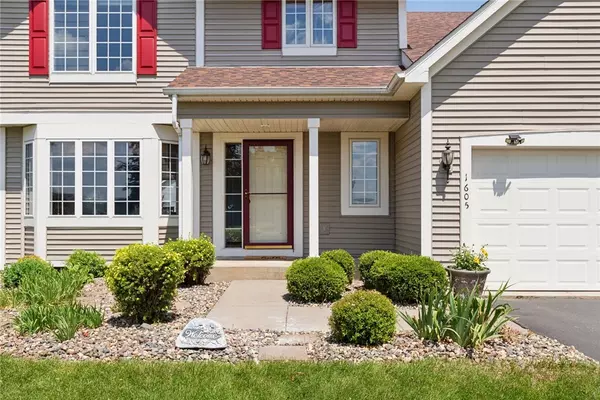 New Richmond, WI 54017,1605 Possum WAY