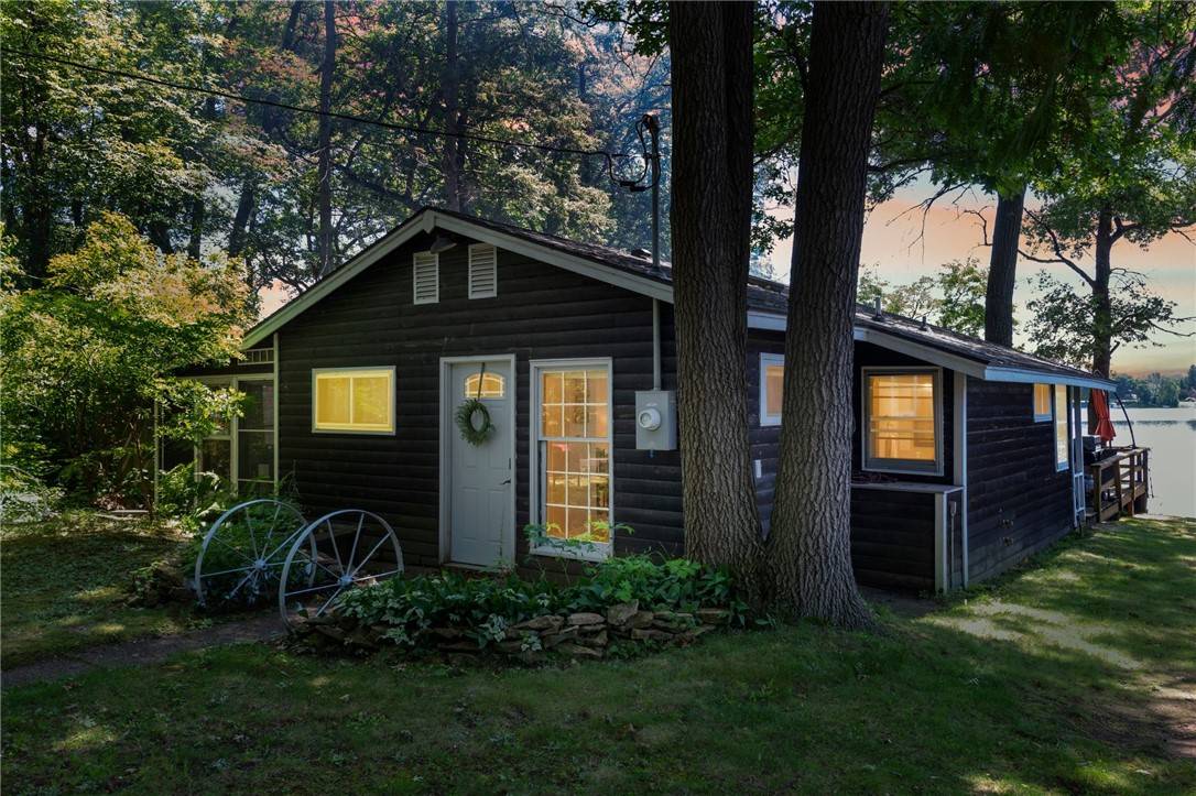 2136 Poplar LN, Dresser, WI 54009
