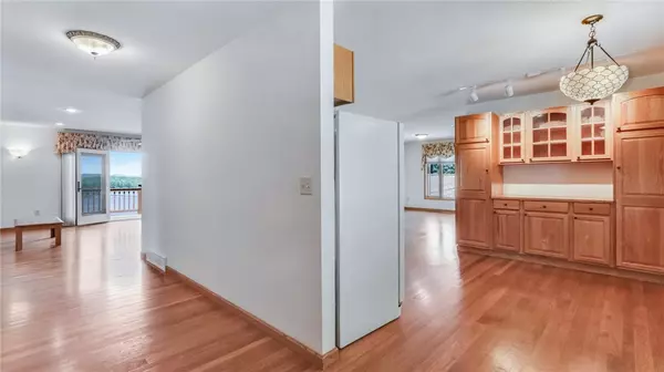 Alma, WI 54610,106 S 2nd ST