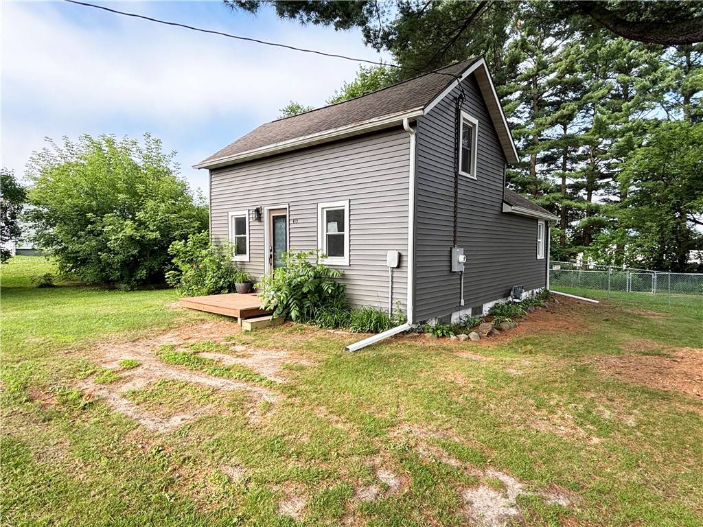 415 S East ST, New Auburn, WI 54757