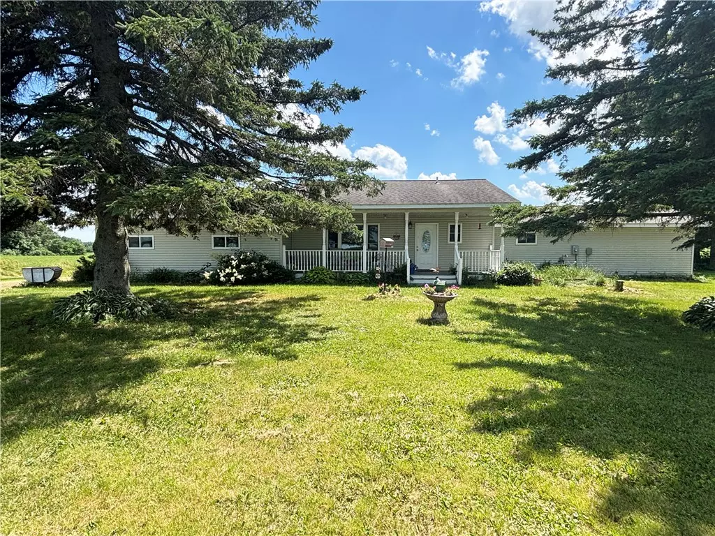 New Auburn, WI 54757,2735 3 1/2 AVE