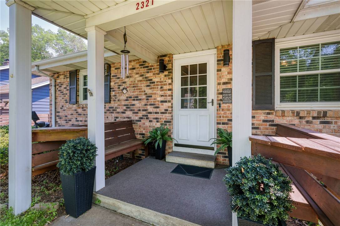 Eau Claire, WI 54703,2321 Cleveland ST