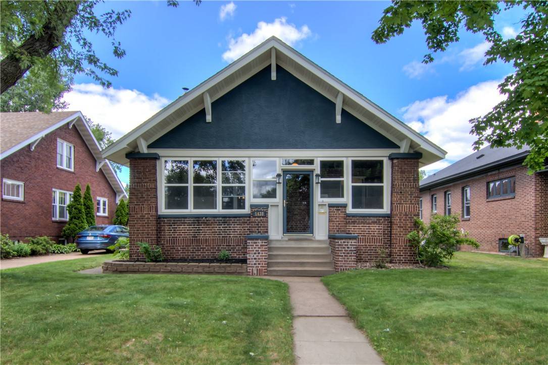 1438 Emery St, Eau Claire, WI 54701