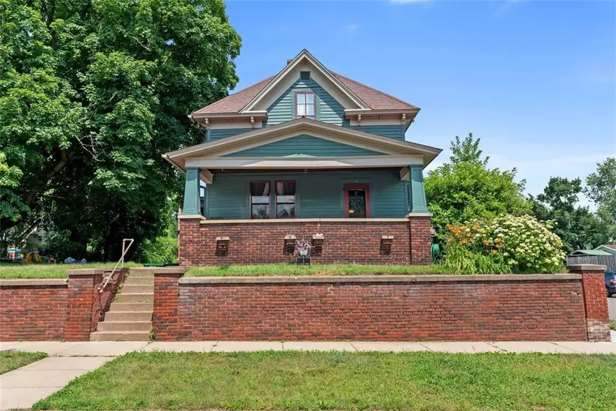 3 N Rural ST, Chippewa Falls, WI 54729