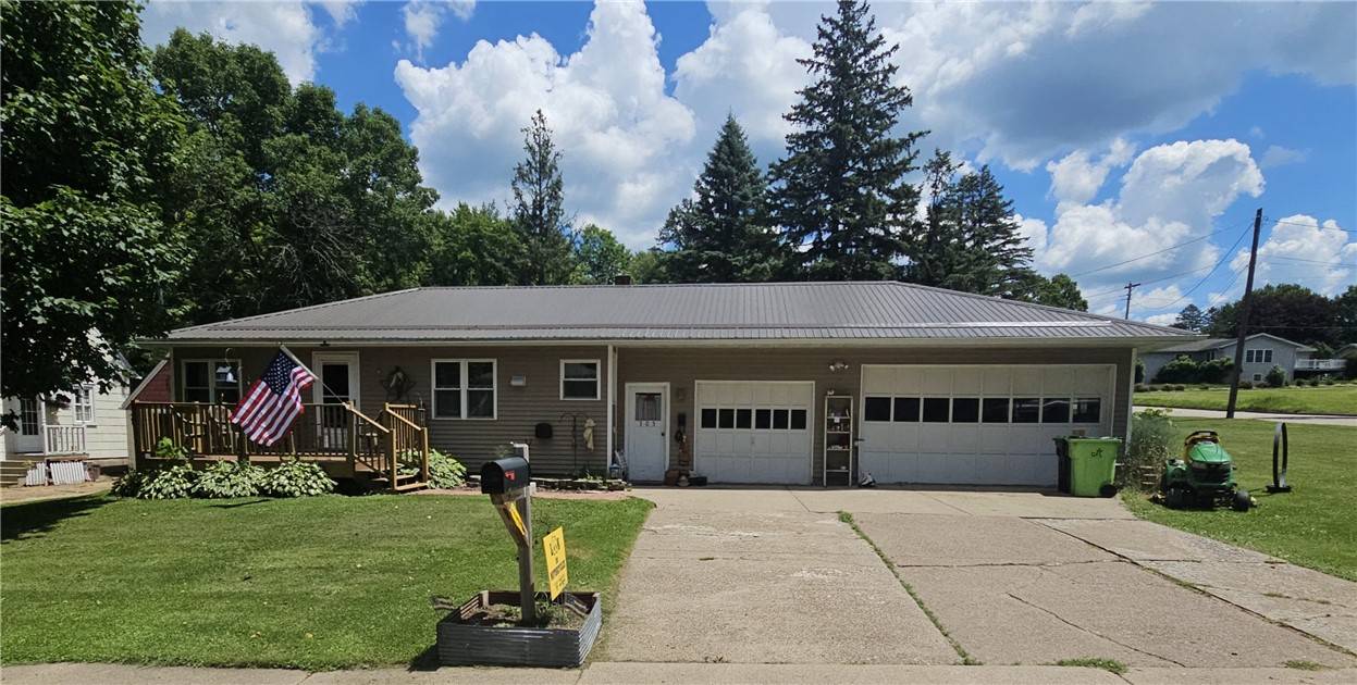 105 Court ST, Neillsville, WI 54456