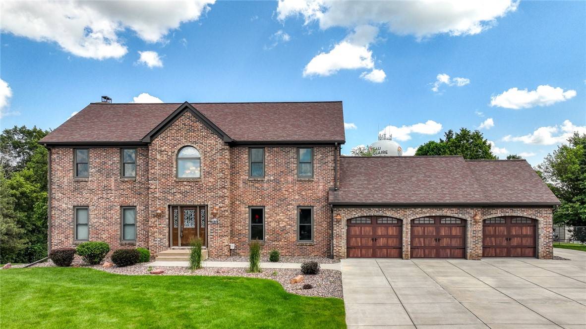 Eau Claire, WI 54701,3946 Woodcrest CT