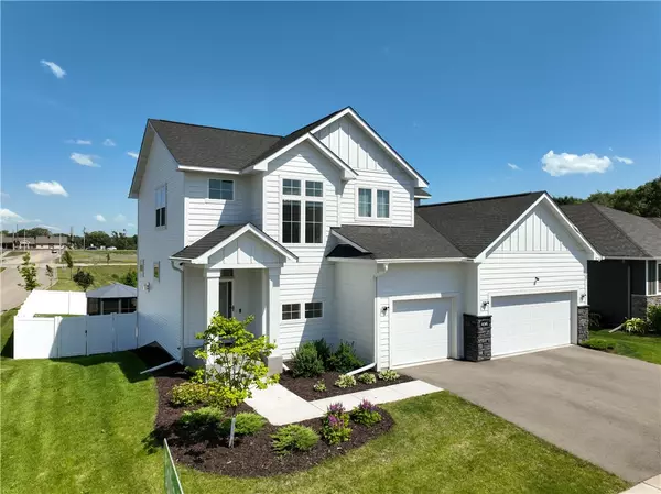 Hudson, WI 54016,496 Kerry WAY