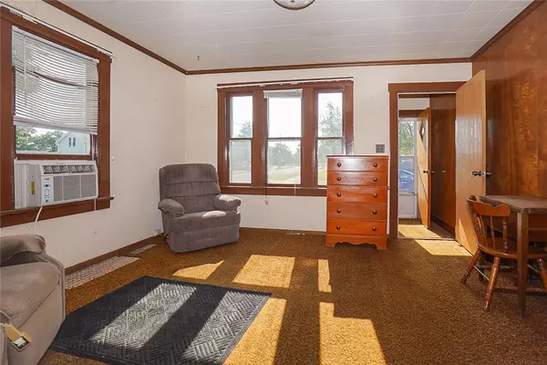 Eau Claire, WI 54703,1203 Barron ST