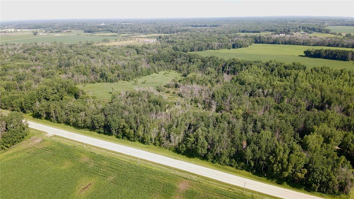 000 County Road F, Nichols, WI 54152