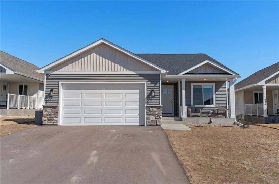 1830 Cypress TRL, New Richmond, WI 54017
