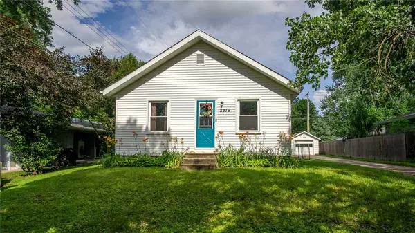2319 9th ST, Eau Claire, WI 54703