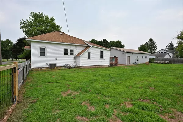 Chetek, WI 54728,428 7th ST