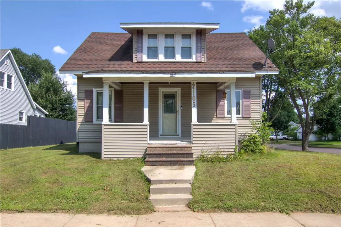 Eau Claire, WI 54703,2105 8th ST