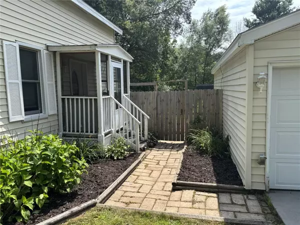 Eau Claire, WI 54703,1409 Vine ST