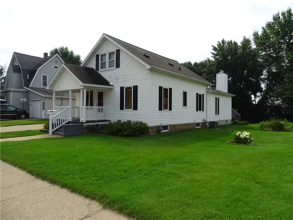 571 W Hudson ST, Mondovi, WI 54755