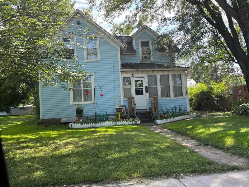 225 E Lincoln ST, Augusta, WI 54722