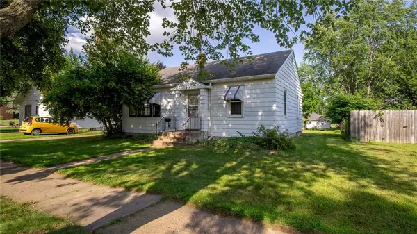 Eau Claire, WI 54703,2149 12th ST