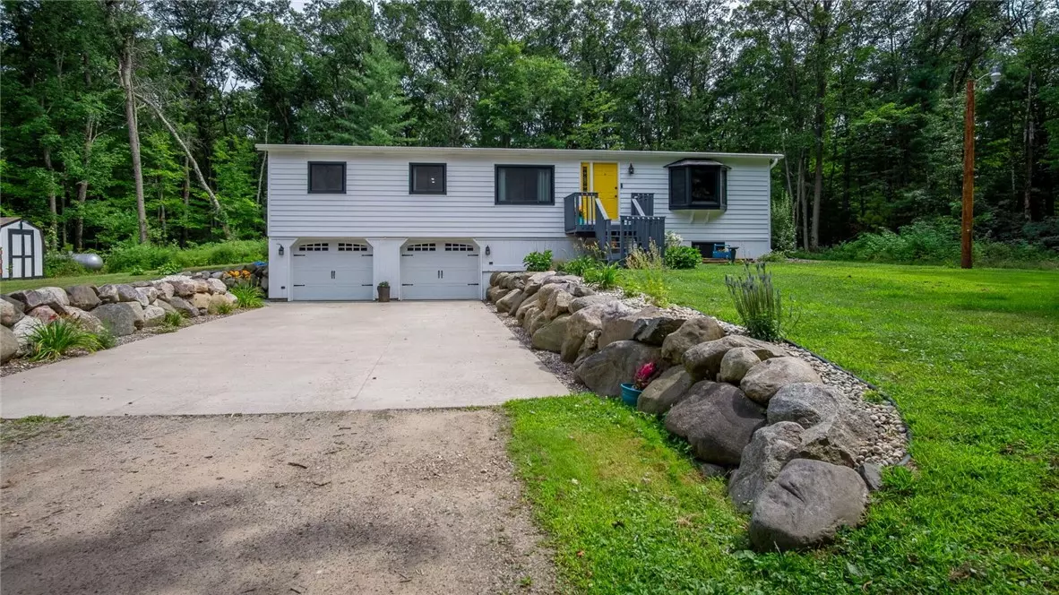 Chippewa Falls, WI 54729,1727 N 120th AVE
