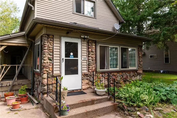 Shell Lake, WI 54871,205 6th AVE