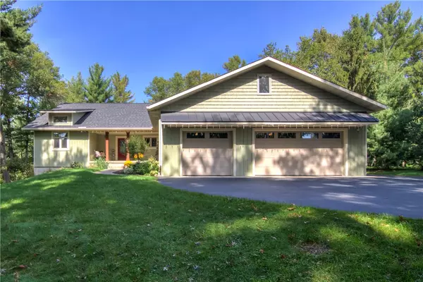 Eau Claire, WI 54701,3916 Harless RD