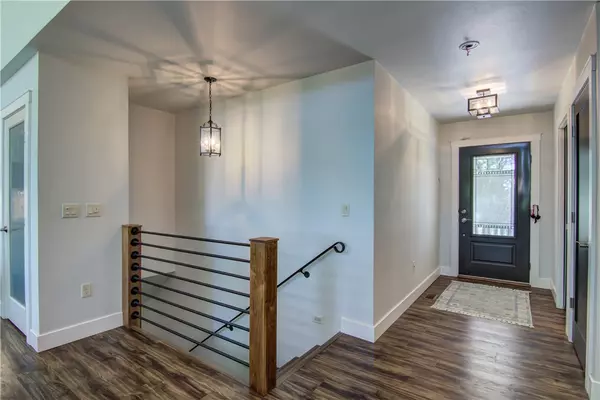 Eau Claire, WI 54701,3916 Harless RD