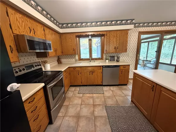 Eau Claire, WI 54703,1924 Noble DR