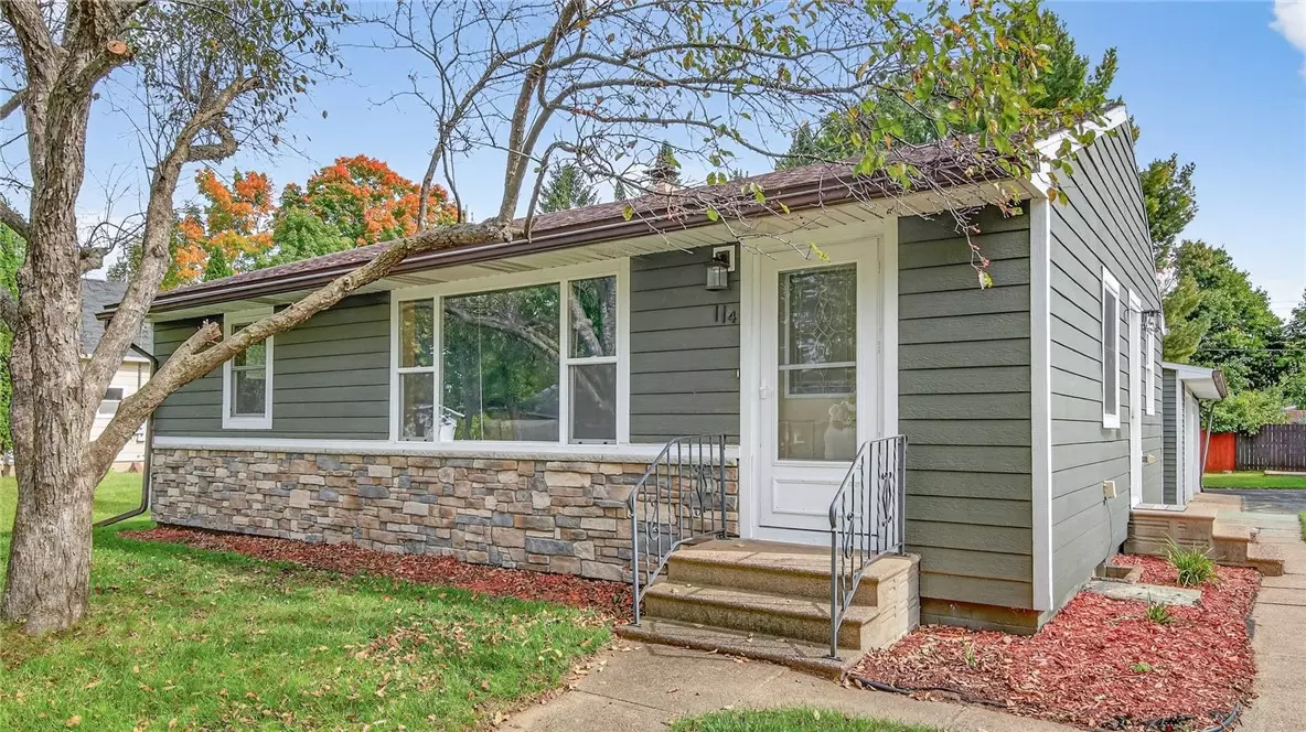 Menomonie, WI 54751,114 14th ST SE