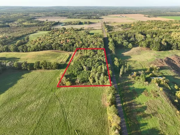 N7059 NW 10th ST,  Trego,  WI 54888