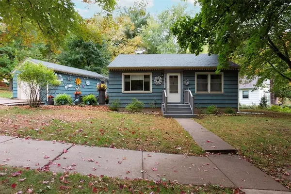 813 Oakwood BLVD, Menomonie, WI 54751