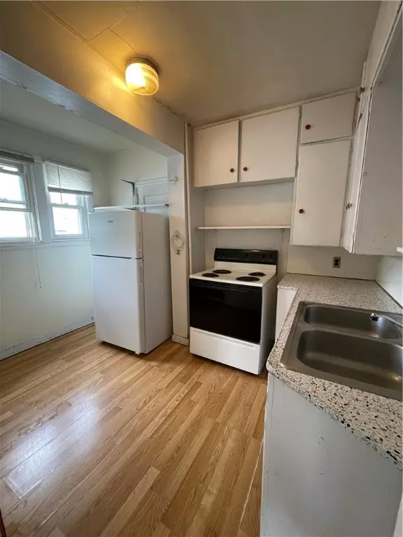 Menomonie, WI 54751,119 W Main ST #2