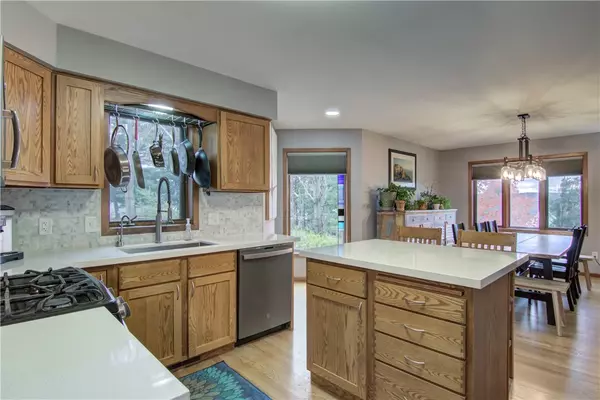 Menomonie, WI 54751,1314 16th AVE E