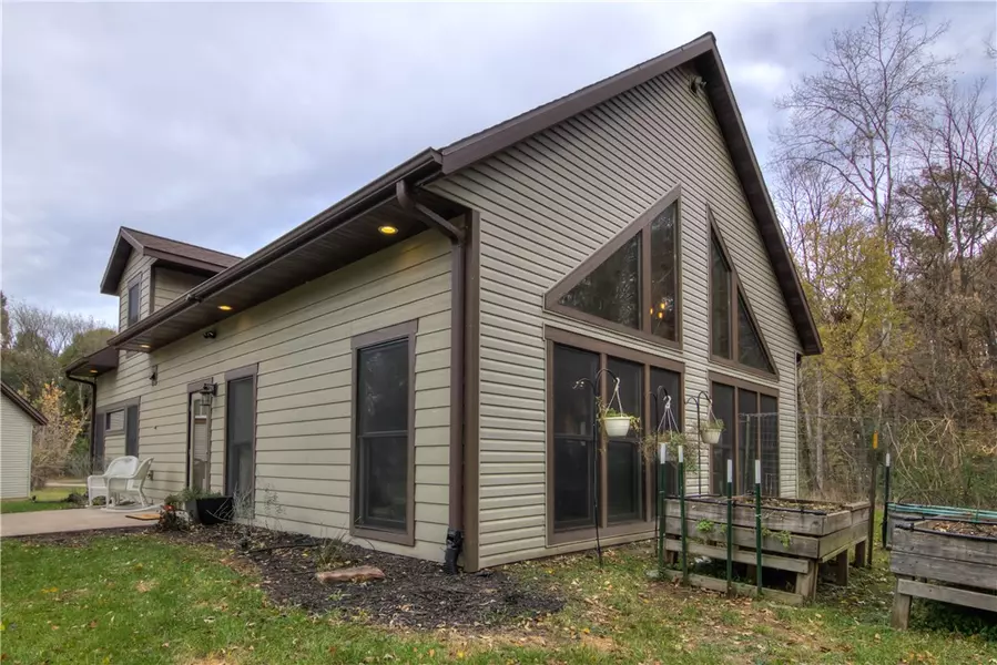 2543 87th ST, Eau Claire, WI 54703