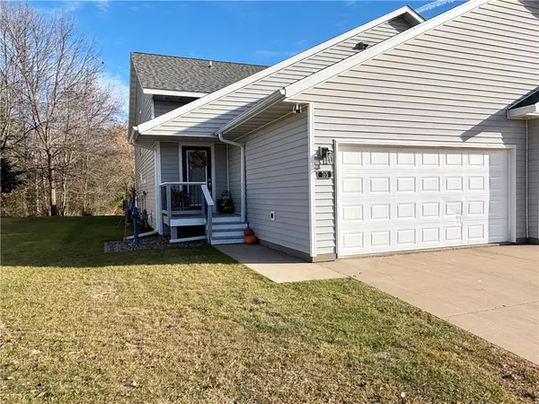765 Diamond LN, Rice Lake, WI 54868